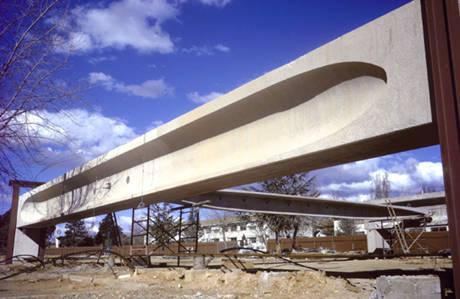 Assembly of only three precast prestressed column, facade, and floor elements